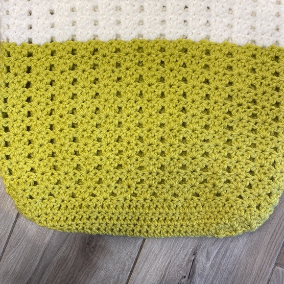 🎉HOST PICK 🎉Hand made crochet market bag - Picture 2 of 2